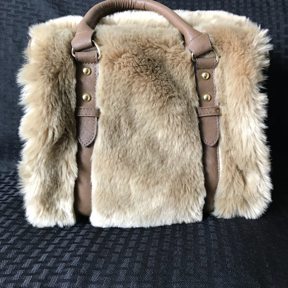Fur handbag